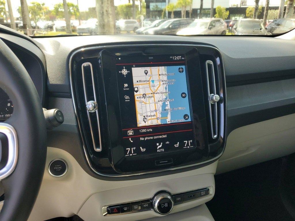 used 2022 Volvo XC40 car, priced at $28,750