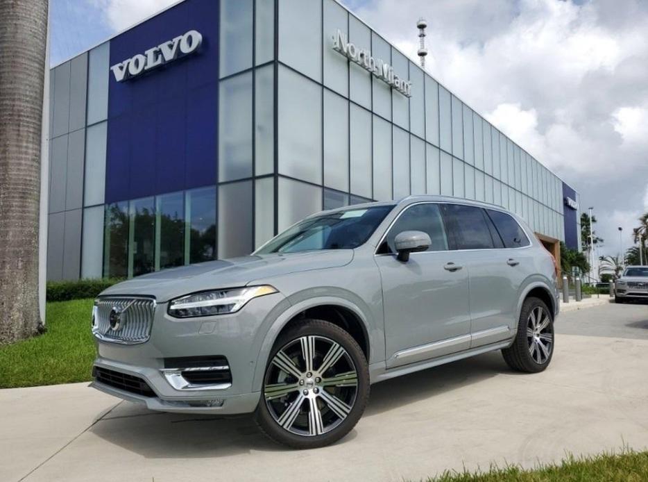 new 2025 Volvo XC90 car