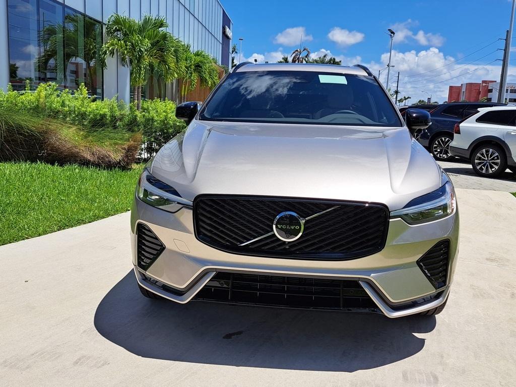 new 2026 Volvo XC60 car, priced at $57,985
