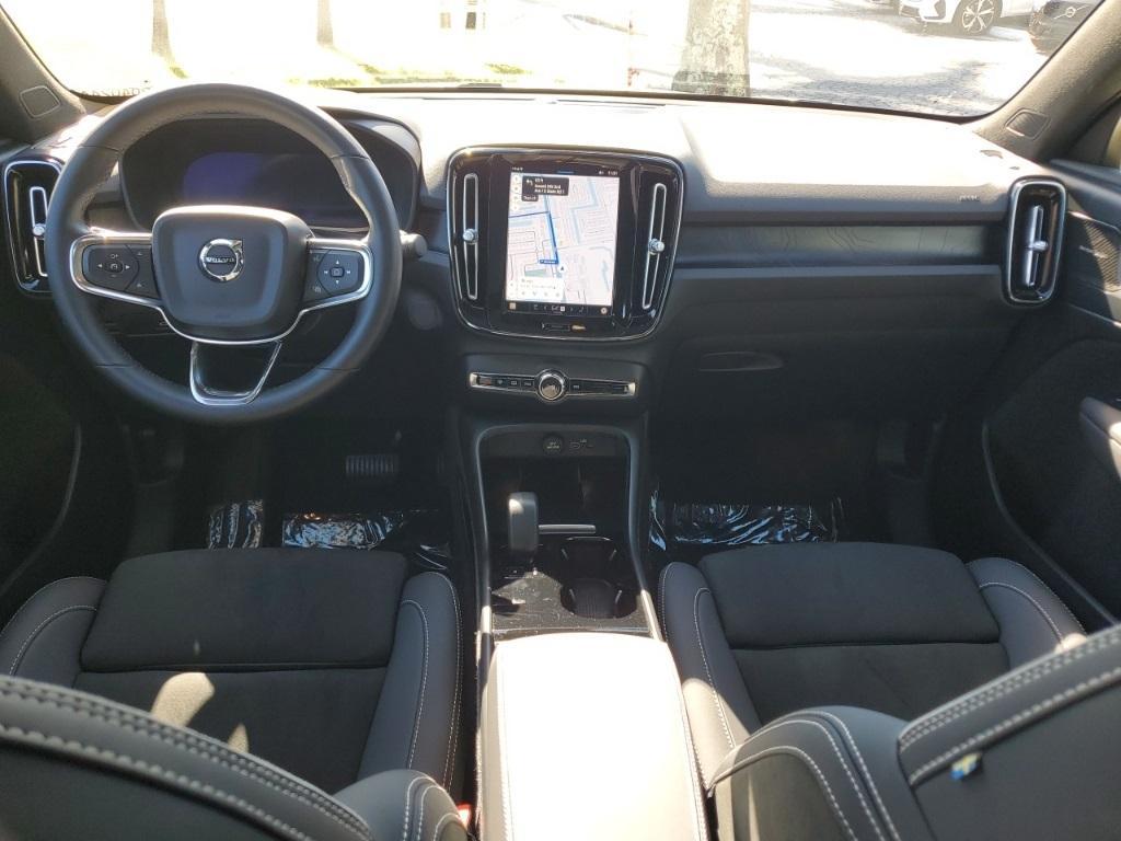 used 2023 Volvo C40 Recharge Pure Electric car, priced at $30,500