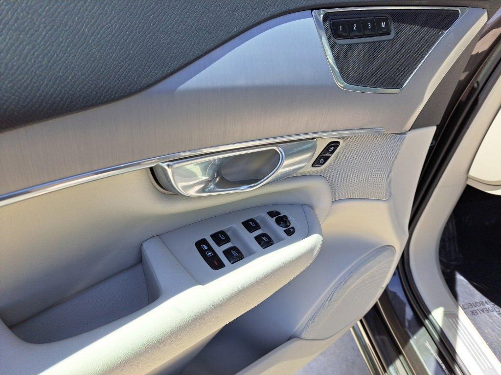used 2023 Volvo XC90 car, priced at $40,000