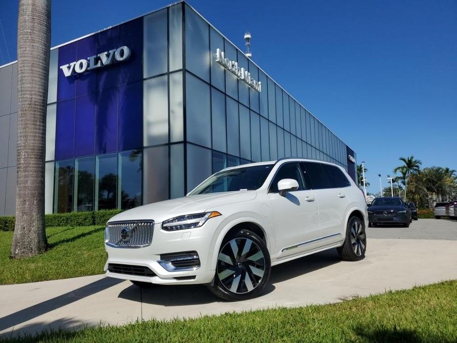 used 2024 Volvo XC90 Recharge Plug-In Hybrid car, priced at $60,000