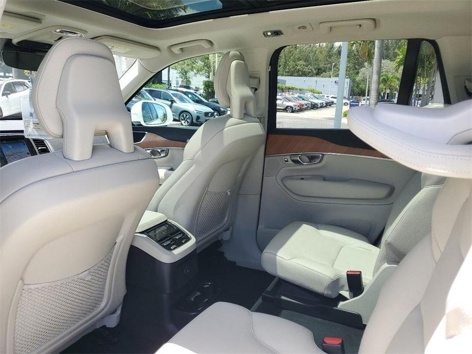 used 2021 Volvo XC90 Recharge Plug-In Hybrid car, priced at $43,995