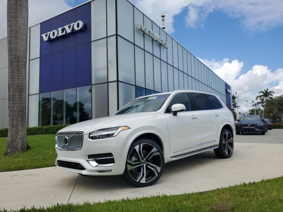 new 2025 Volvo XC90 car