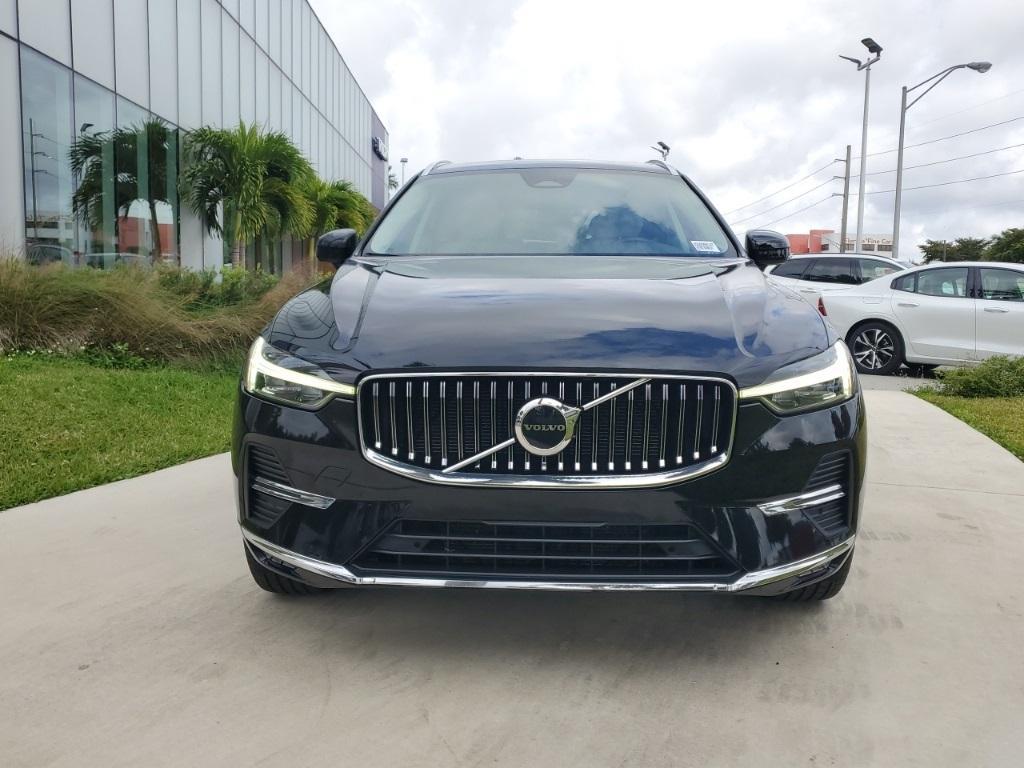 used 2022 Volvo XC60 car, priced at $32,000