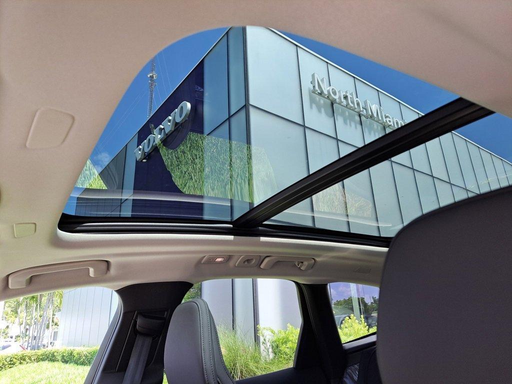 new 2026 Volvo XC60 car, priced at $55,475