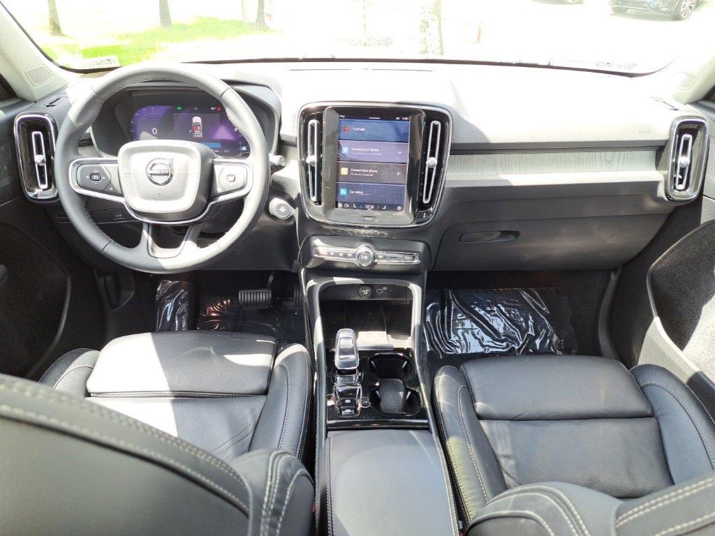 used 2023 Volvo XC40 car, priced at $31,450