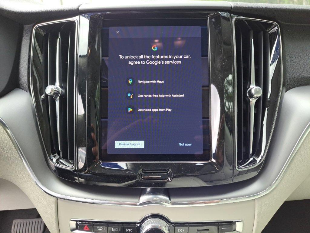 new 2025 Volvo XC60 Plug-In Hybrid car, priced at $66,700