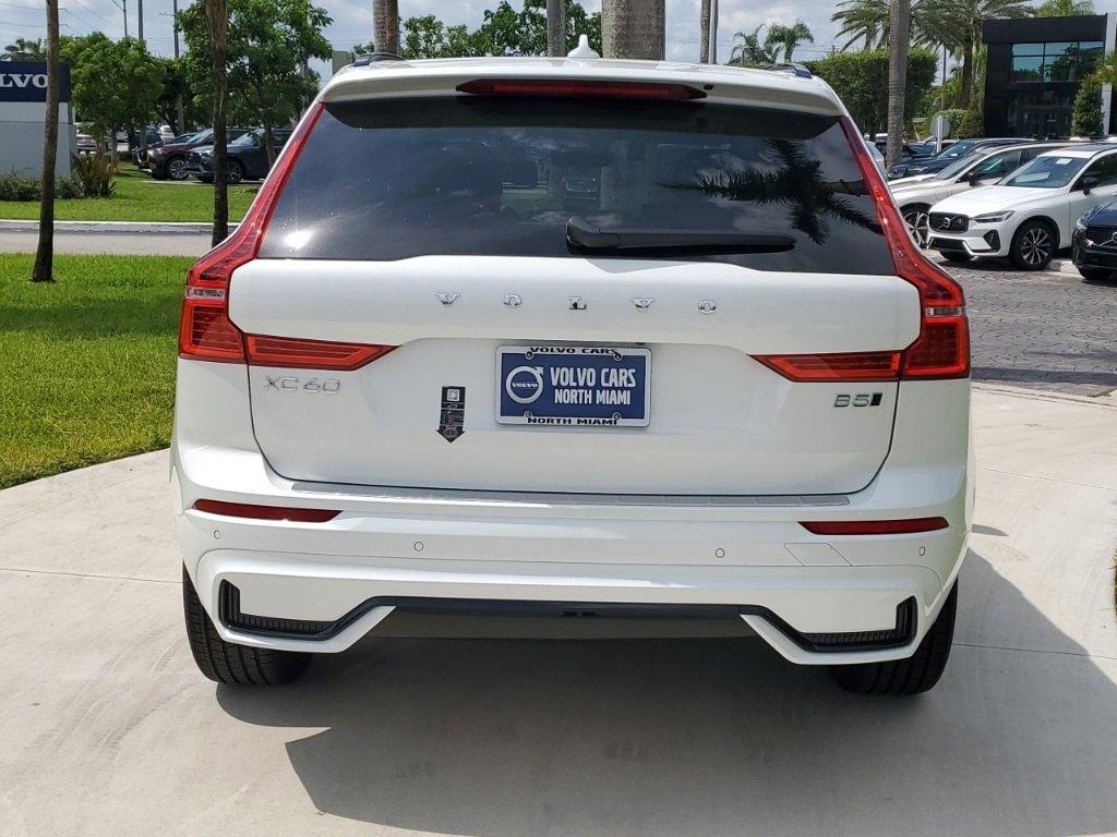 new 2025 Volvo XC60 car, priced at $58,085