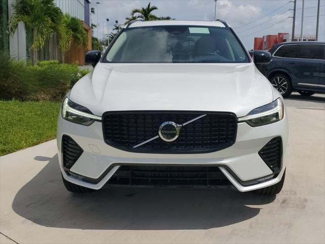 new 2025 Volvo XC60 car