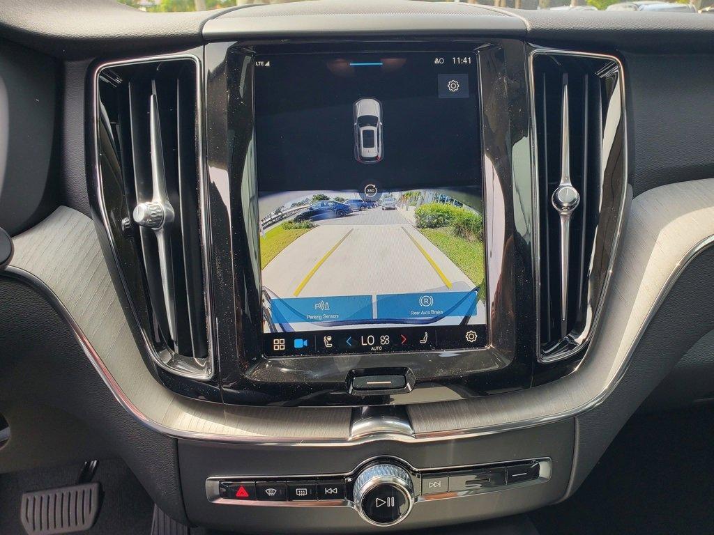 new 2025 Volvo XC60 car, priced at $54,610