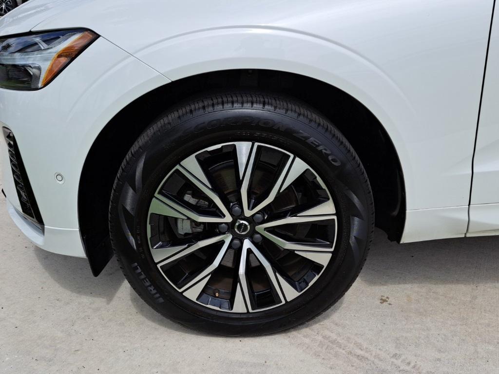 used 2023 Volvo XC60 car, priced at $37,950