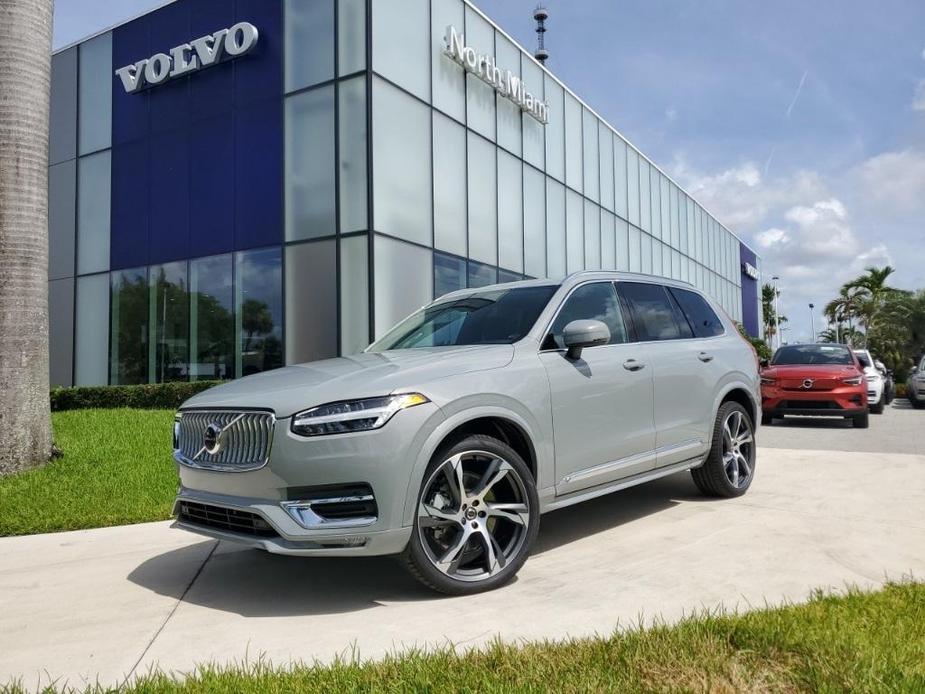 new 2025 Volvo XC90 car