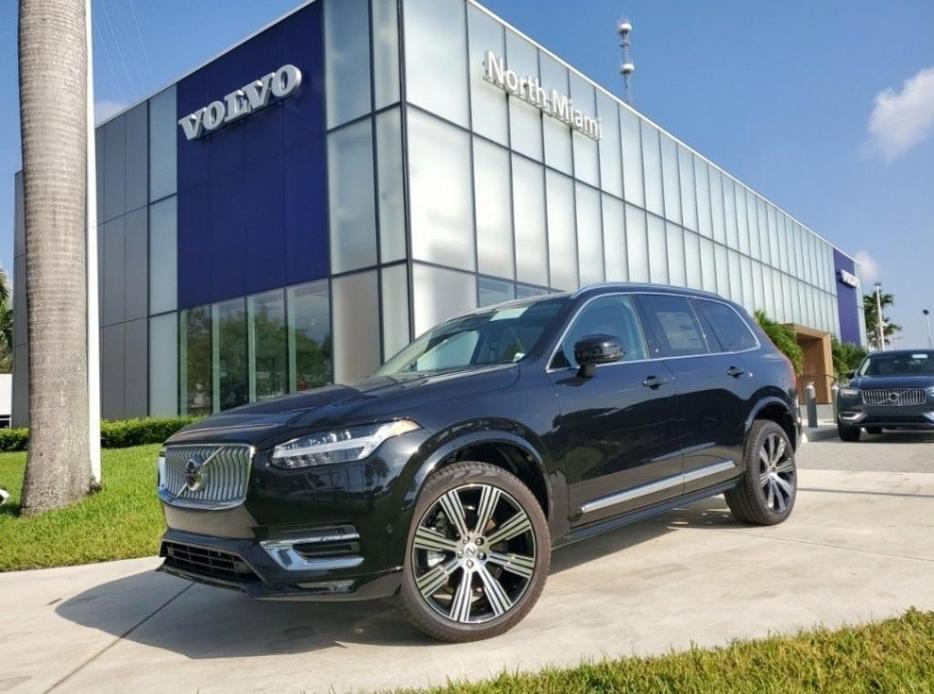 new 2025 Volvo XC90 car