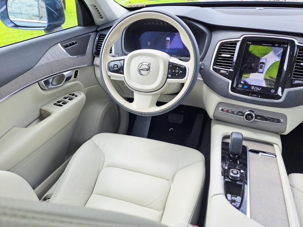 used 2025 Volvo XC90 Plug-In Hybrid car, priced at $55,000