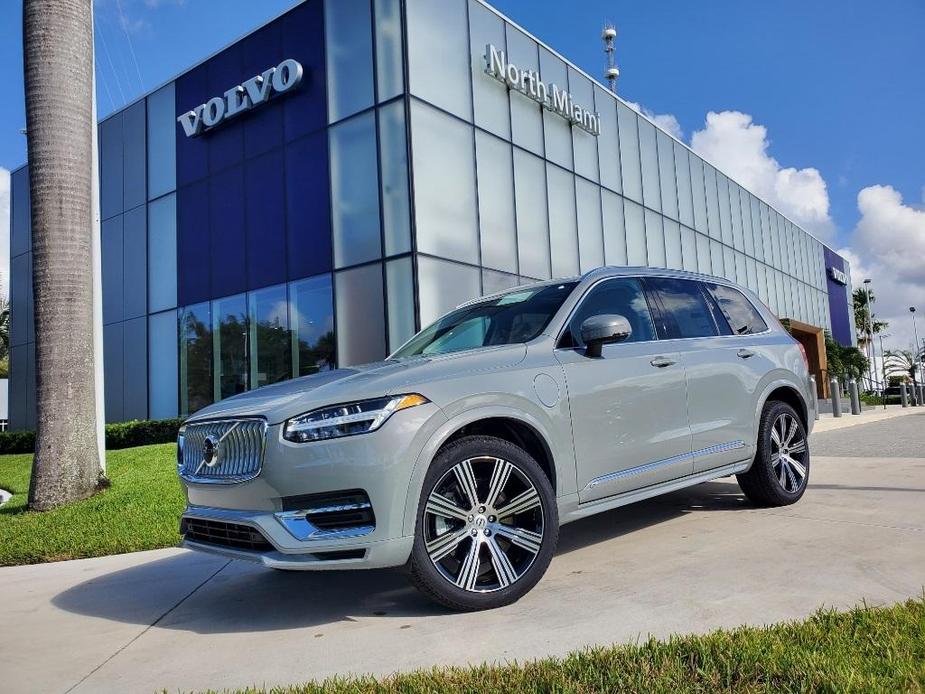 new 2025 Volvo XC90 car