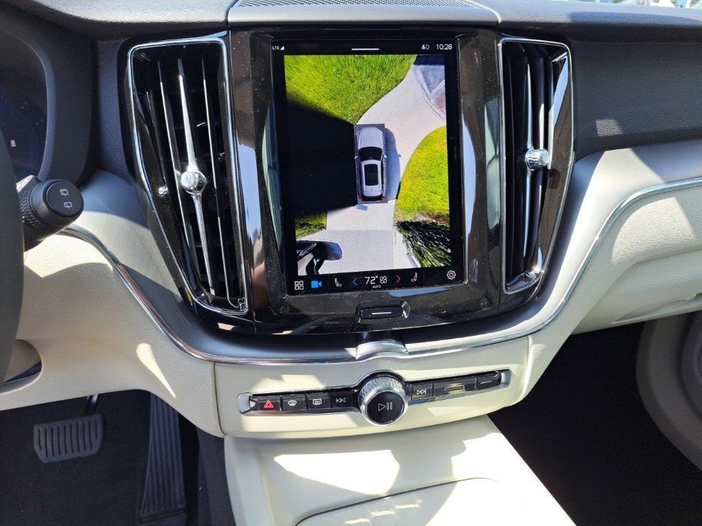 new 2025 Volvo XC60 car, priced at $54,800