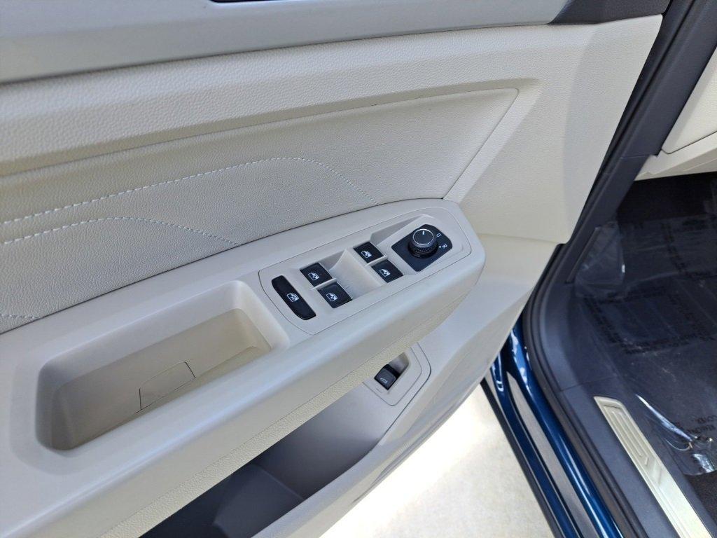 used 2022 Volkswagen Atlas car, priced at $27,600