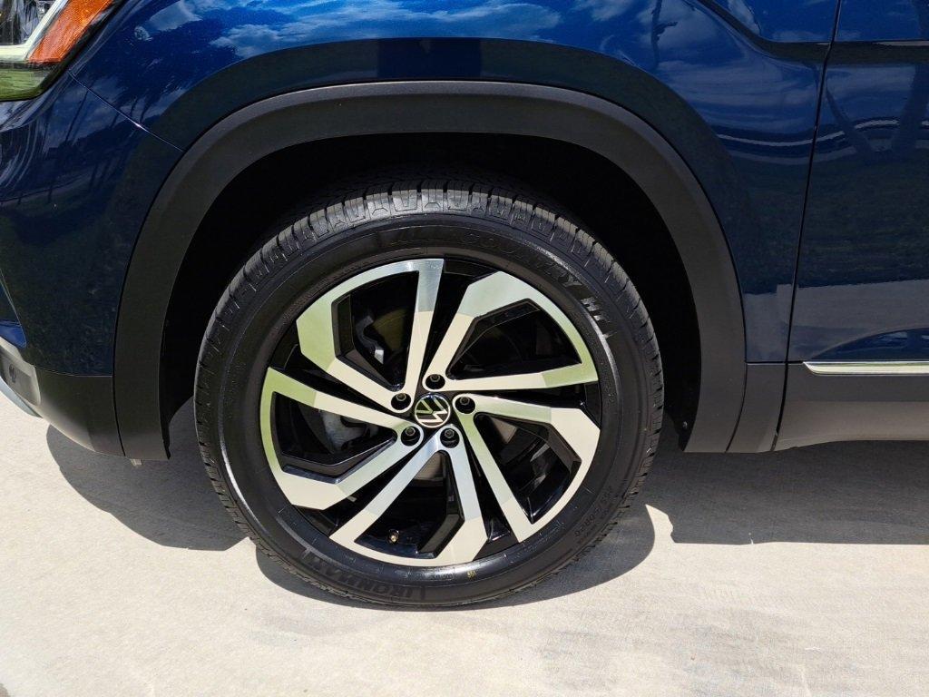 used 2022 Volkswagen Atlas car, priced at $27,600