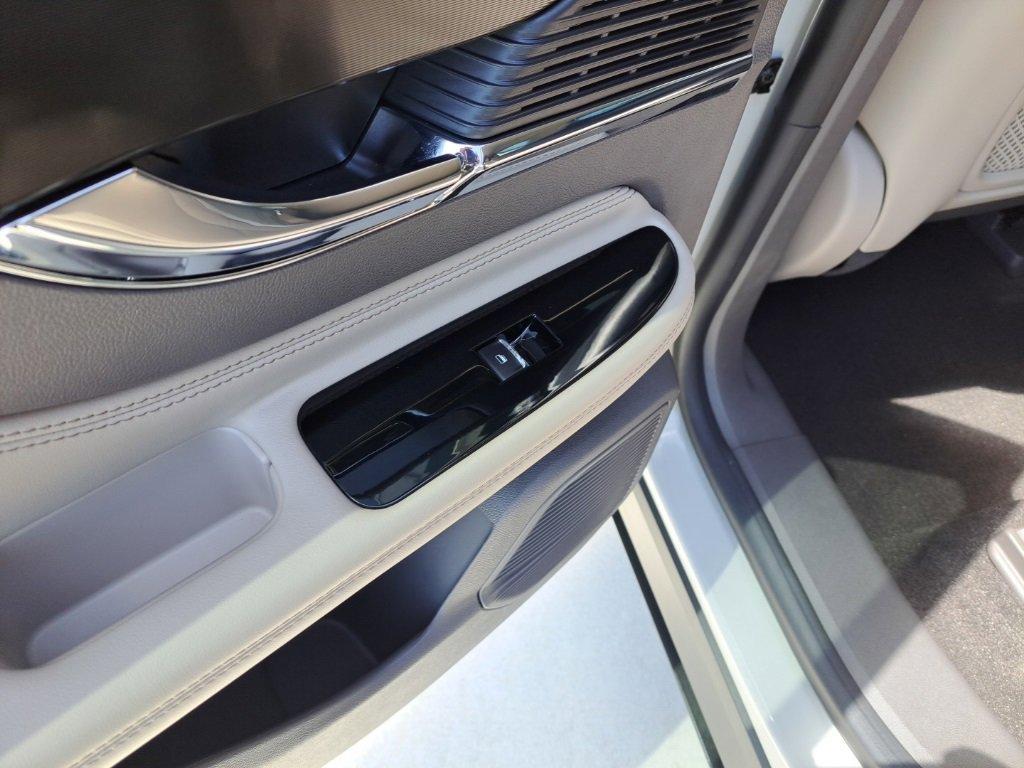 used 2022 Lincoln Corsair car, priced at $25,000
