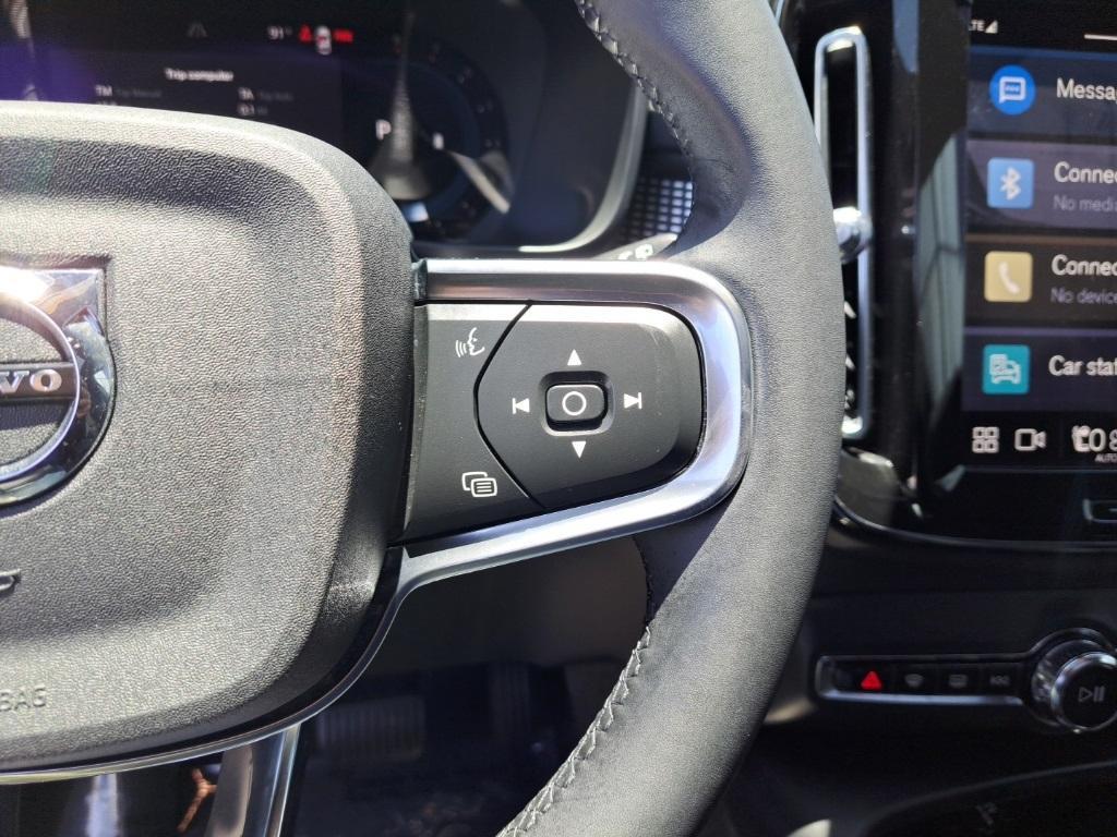 used 2023 Volvo XC40 car, priced at $33,000