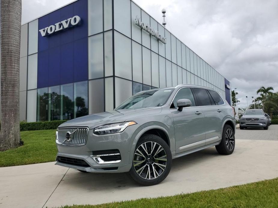 new 2025 Volvo XC90 car