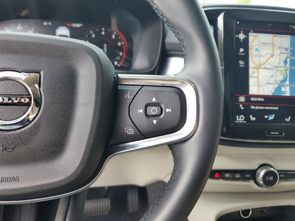 used 2022 Volvo XC40 car, priced at $24,850