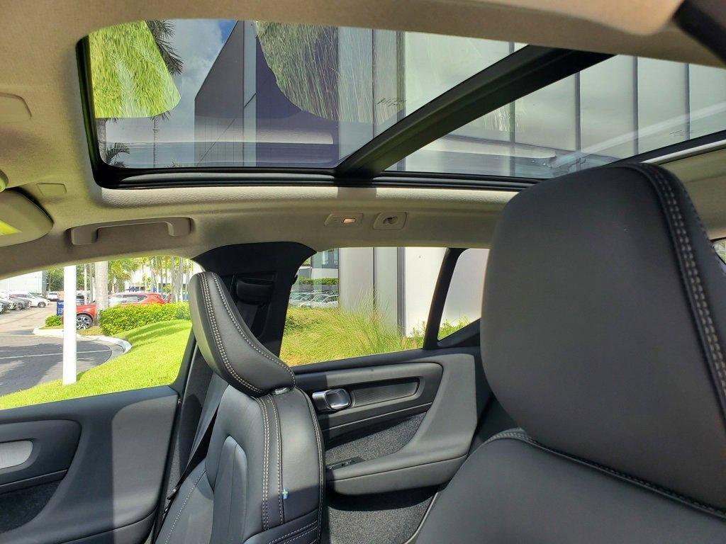 new 2025 Volvo XC40 car, priced at $50,000