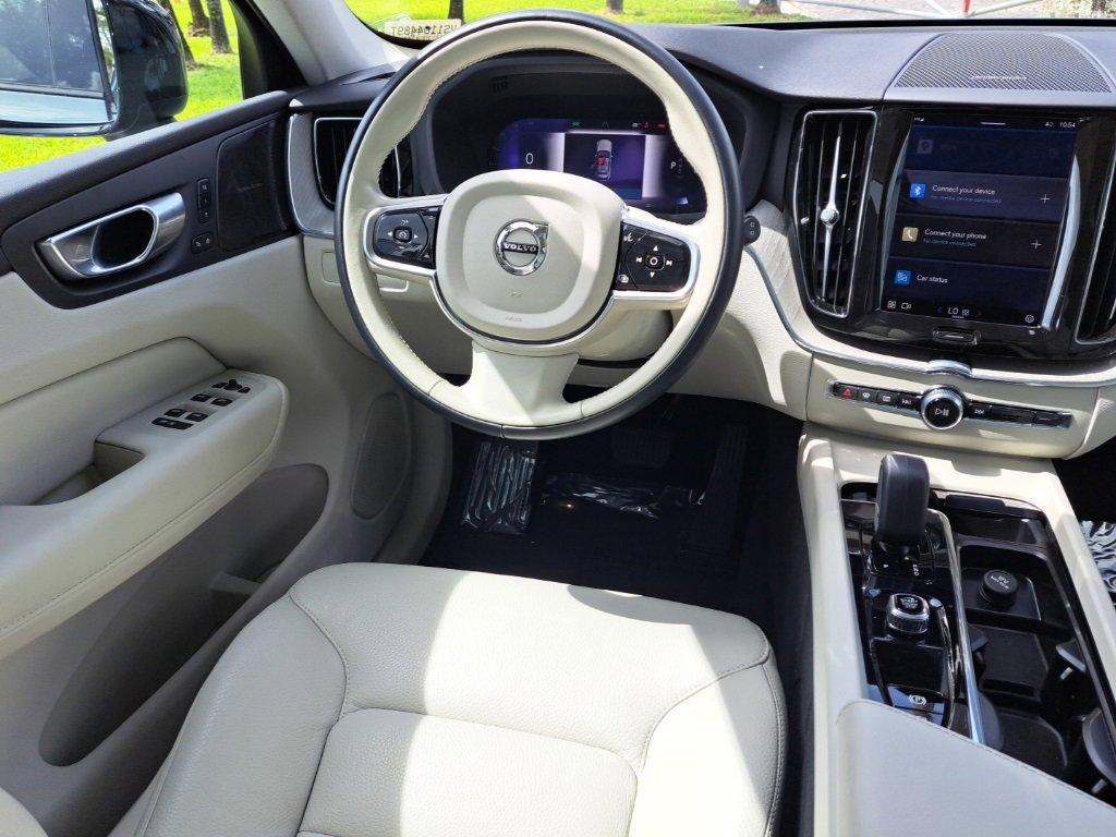 used 2023 Volvo XC60 car, priced at $32,500