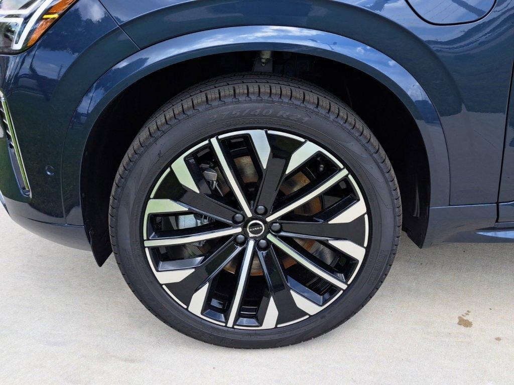 new 2026 Volvo XC90 car, priced at $84,625