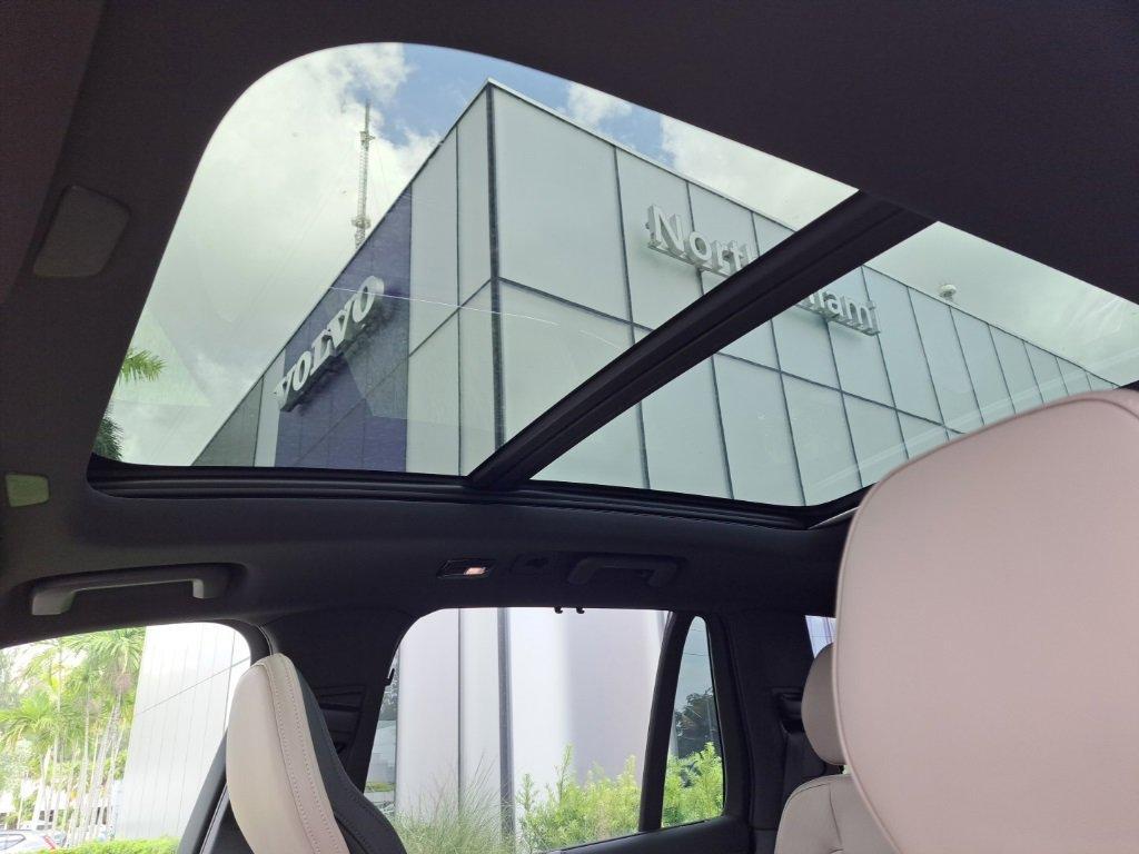 new 2026 Volvo XC90 car, priced at $84,625