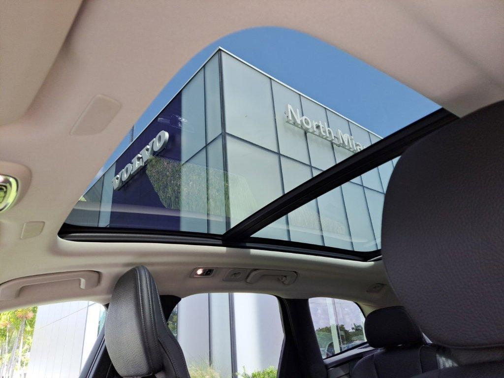 used 2021 Volvo XC60 car, priced at $23,600