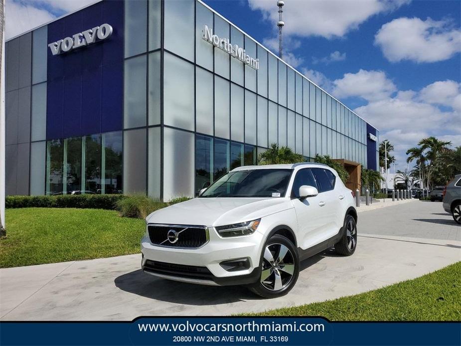 used 2021 Volvo XC40 car, priced at $26,495