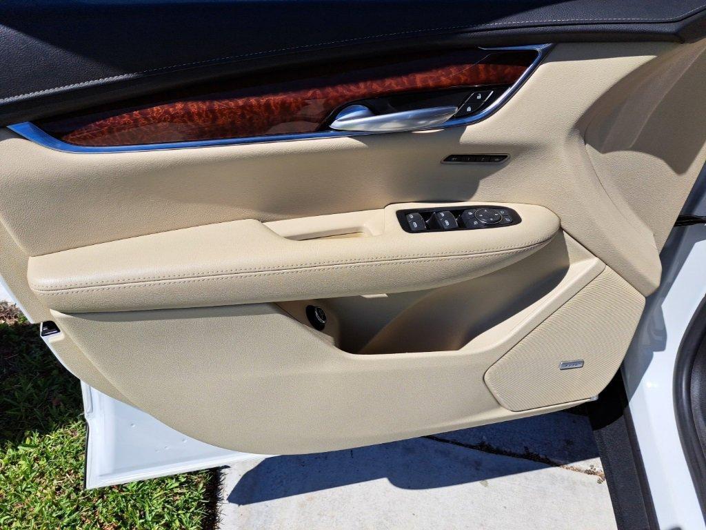 used 2019 Cadillac XT5 car, priced at $15,600