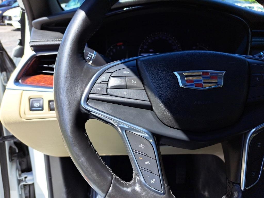 used 2019 Cadillac XT5 car, priced at $15,750