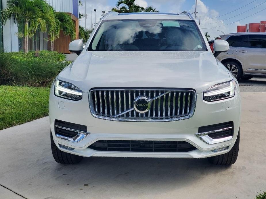 new 2025 Volvo XC90 car