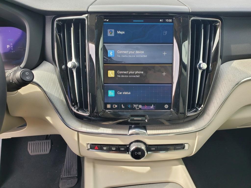 new 2025 Volvo XC60 car, priced at $55,360
