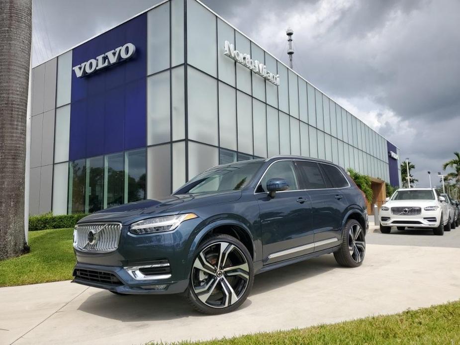 new 2025 Volvo XC90 car