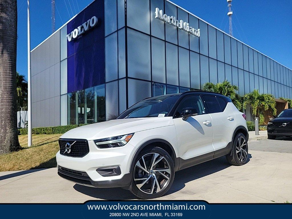 used 2022 Volvo XC40 car, priced at $24,500