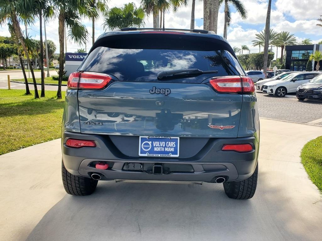 used 2015 Jeep Cherokee car, priced at $10,995