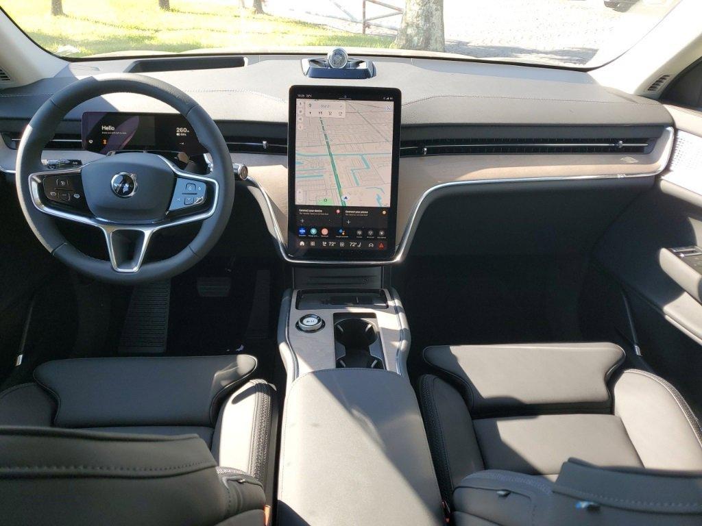 new 2025 Volvo EX90 car, priced at $84,840