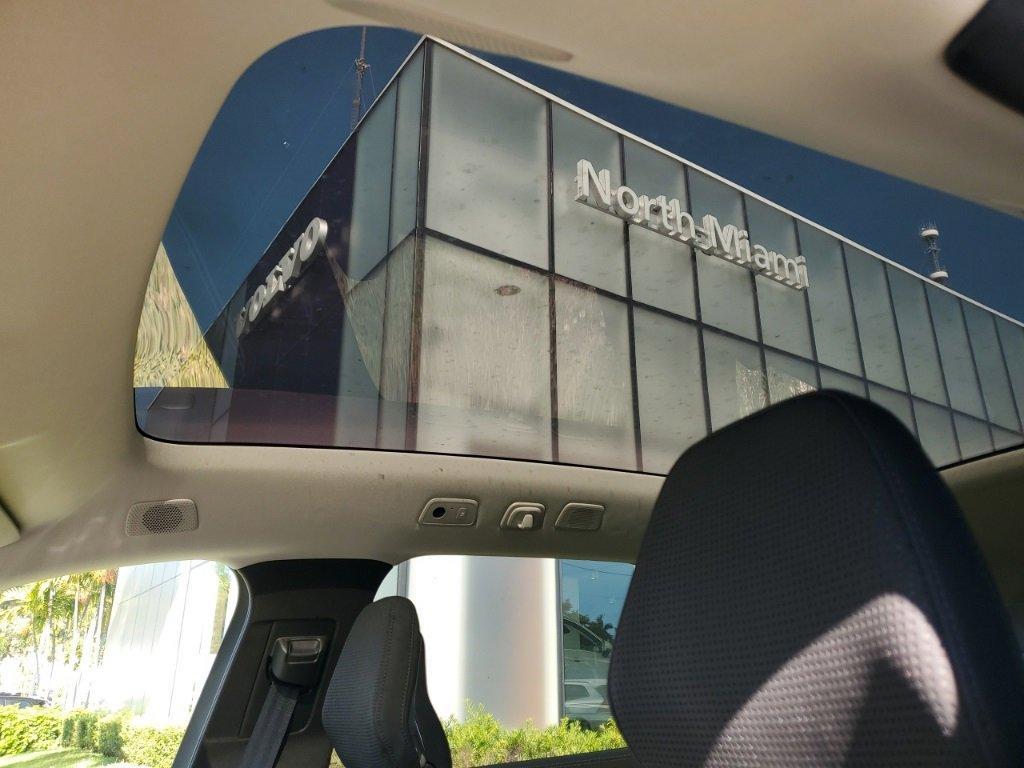new 2025 Volvo EX90 car, priced at $84,840