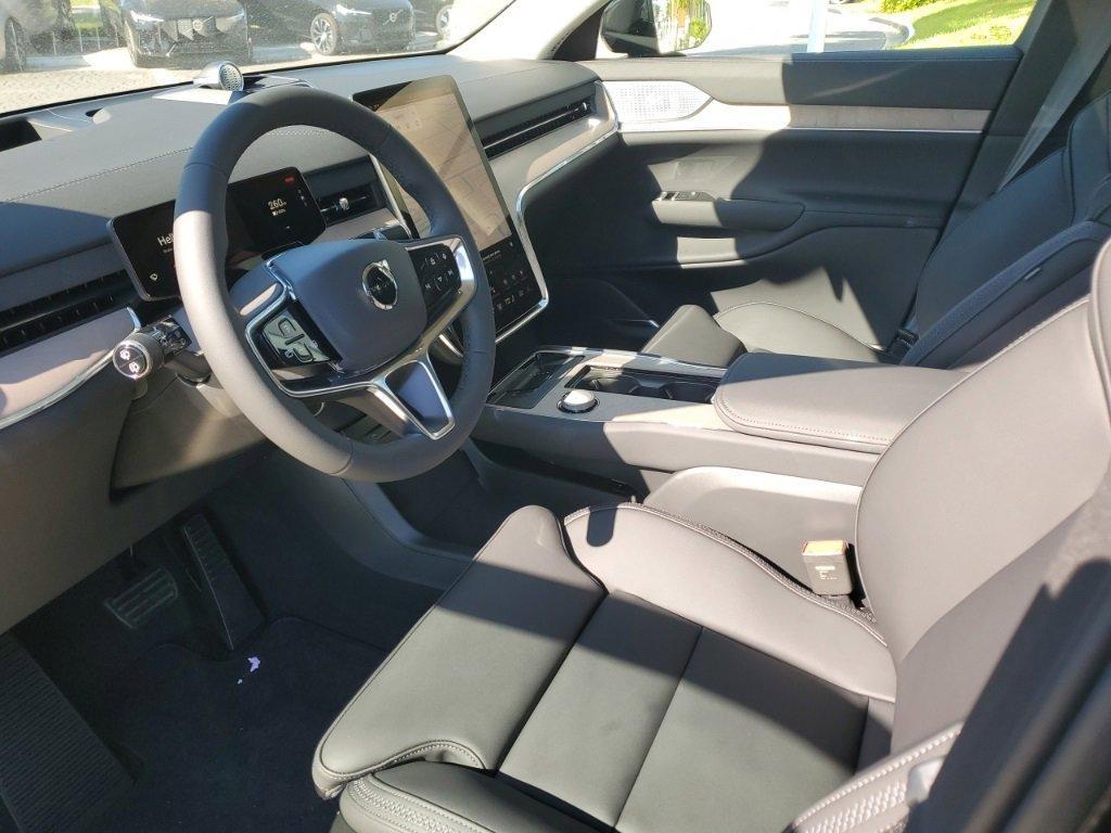 new 2025 Volvo EX90 car, priced at $84,840