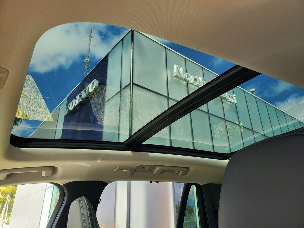 new 2025 Volvo XC90 Plug-In Hybrid car, priced at $81,405