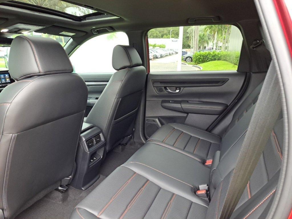 used 2025 Honda CR-V Hybrid car, priced at $32,750