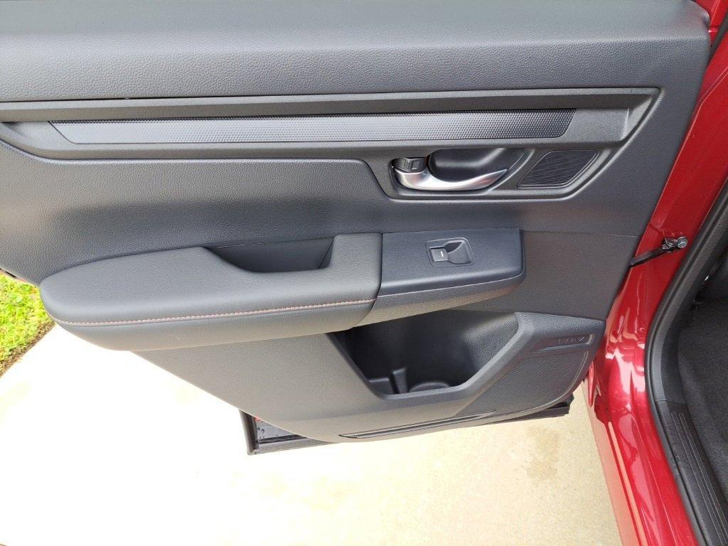 used 2025 Honda CR-V Hybrid car, priced at $32,750