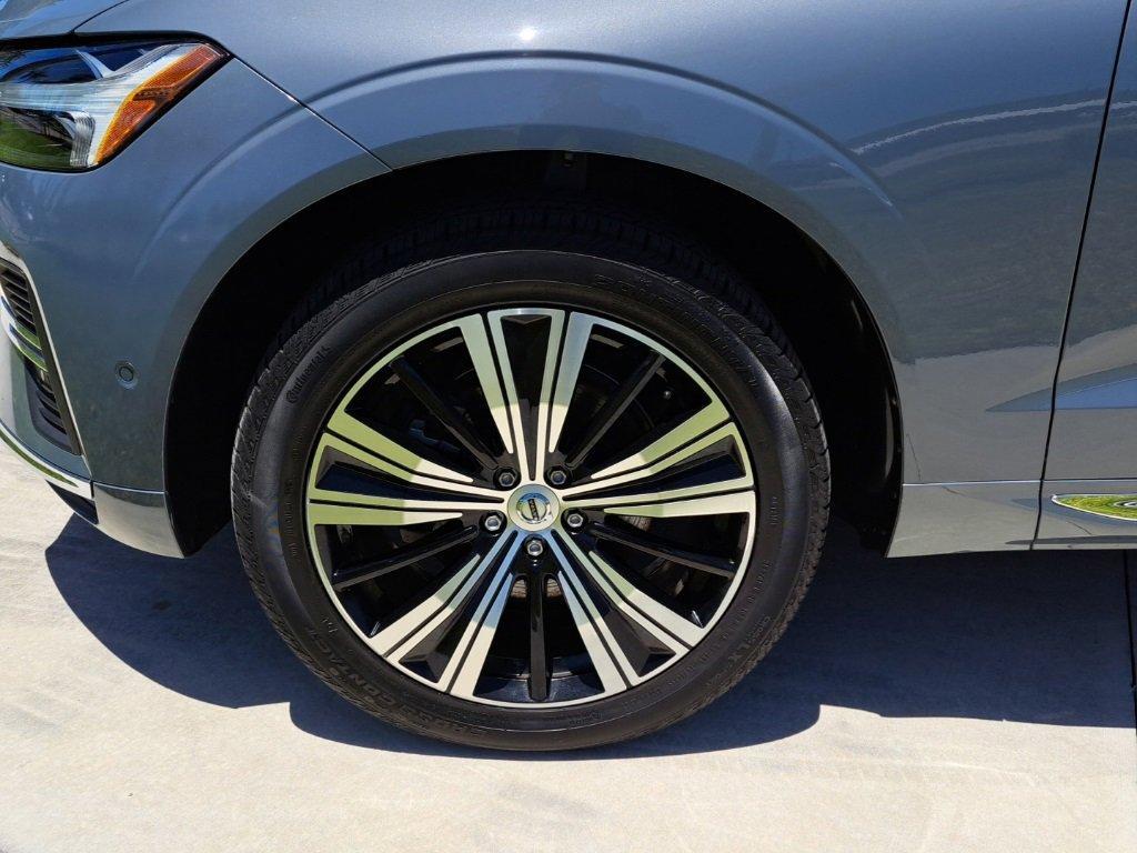used 2022 Volvo XC60 car, priced at $31,495