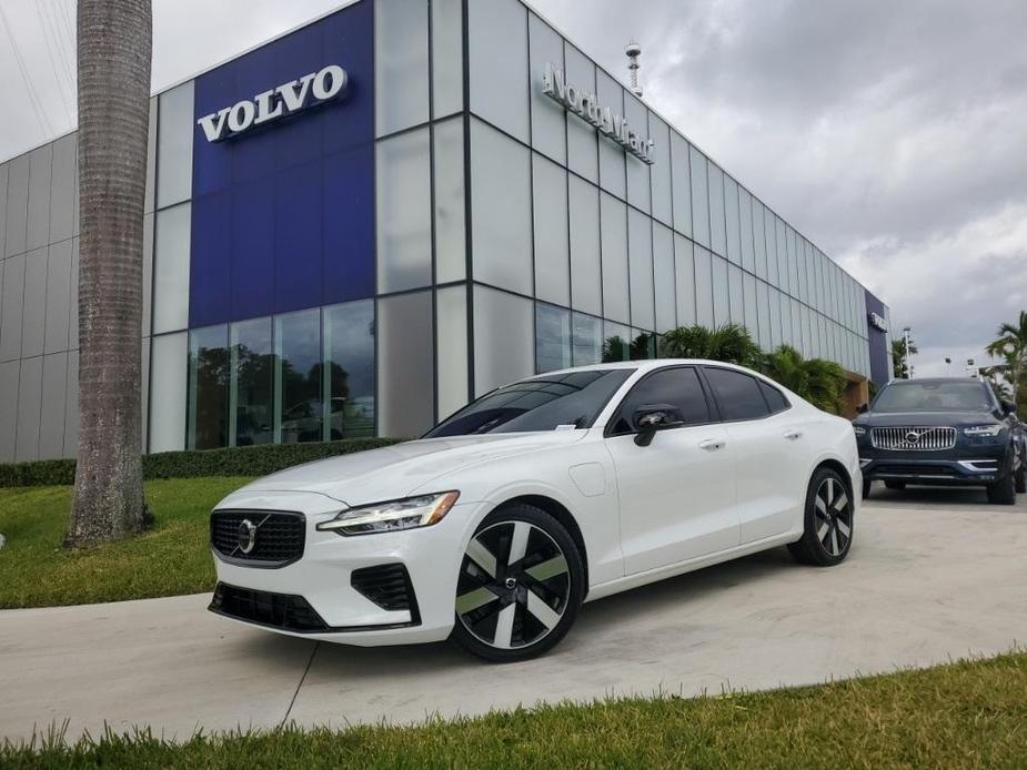 used 2024 Volvo S60 Recharge Plug-In Hybrid car, priced at $38,000