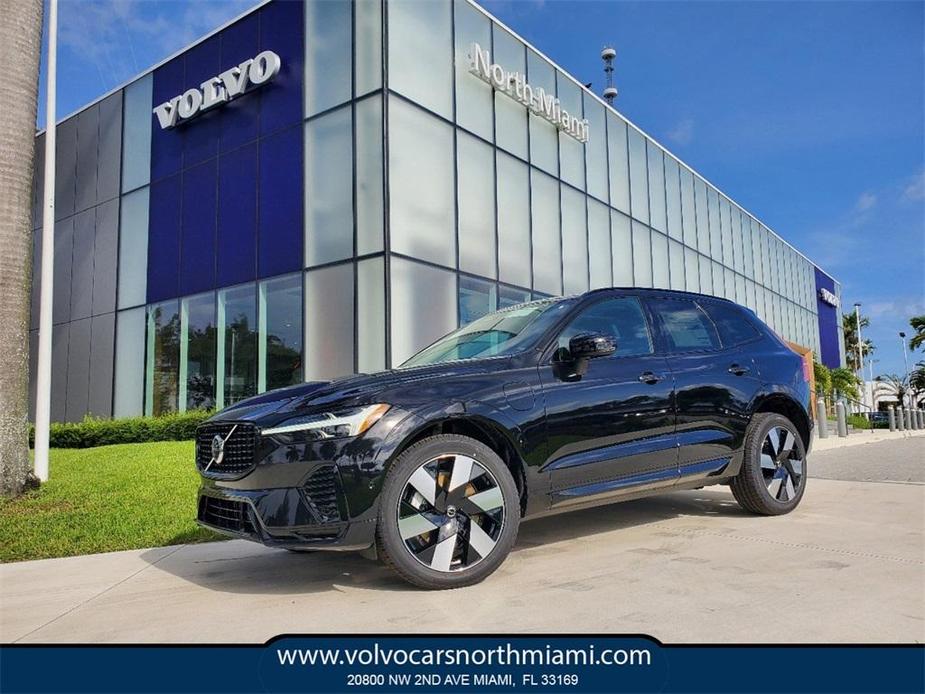 new 2024 Volvo XC60 Recharge Plug-In Hybrid car