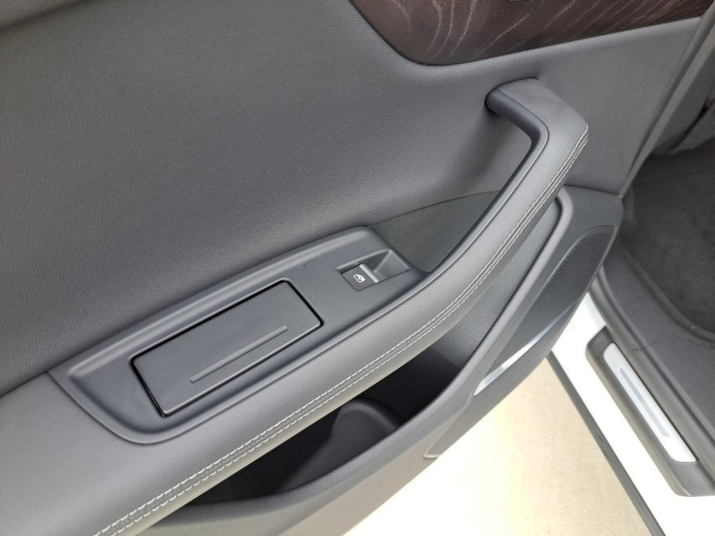 used 2023 Audi Q8 car, priced at $47,650